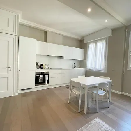 Isidoro Apartment *